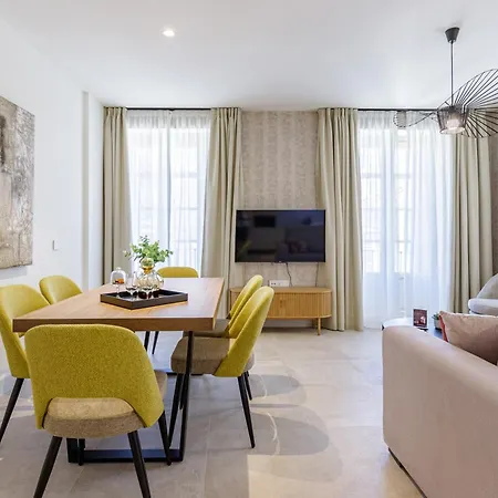 Plaza Del Siglo & Boutique By Caleta Homes Apartment