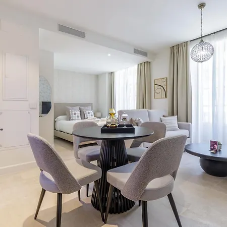 Plaza Del Siglo & Boutique By Caleta Homes Apartment Malaga