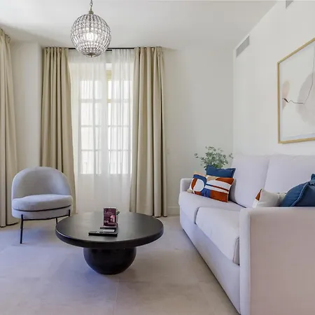 Apartment Plaza Del Siglo & Boutique By Caleta Homes Malaga